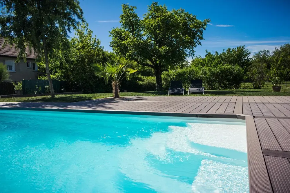 Piscine à Saint Géry-Vers