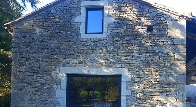 Rénovation bâtiment à Saint Géry-Vers
